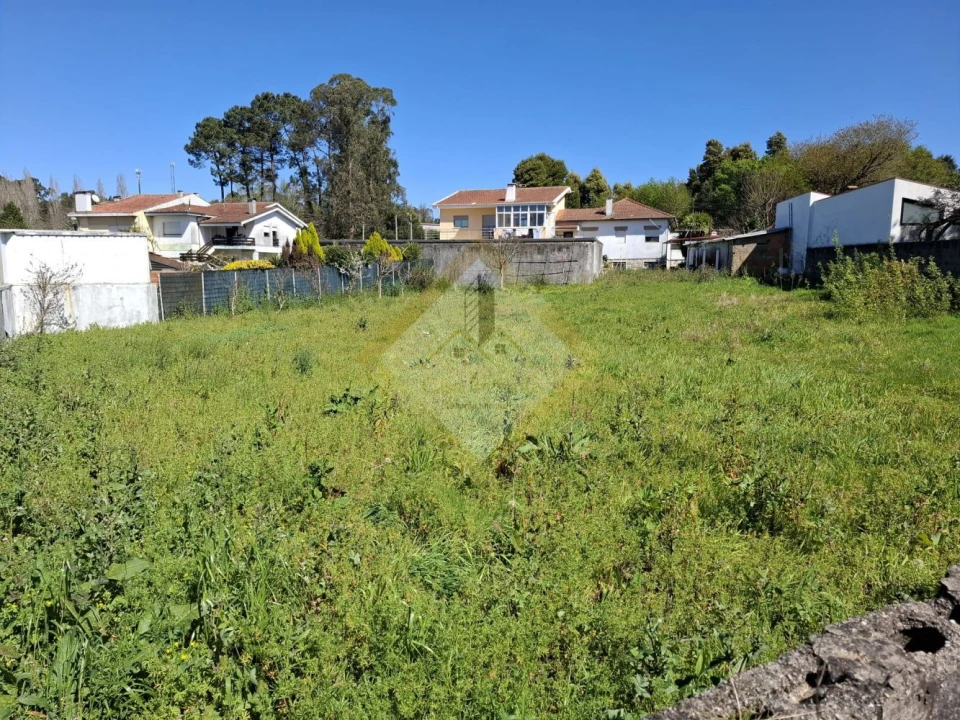 Terreno para Venda em Pedroso e Seixezelo Foto 17