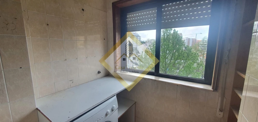 Apartamento T1 para Arrendamento em Santa Marinha e São Pedro da Afurada Foto 6