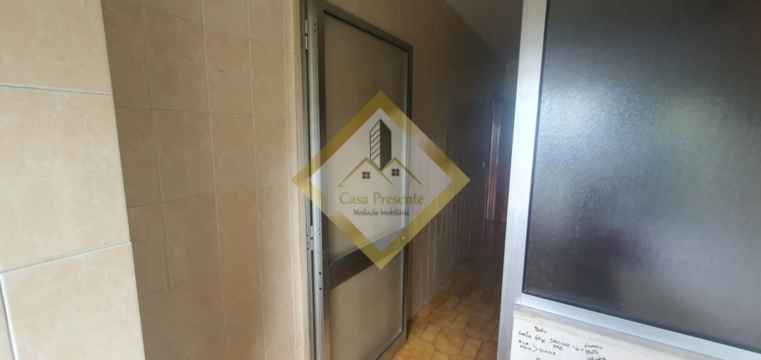 Apartamento T1 para Arrendamento em Santa Marinha e São Pedro da Afurada Foto 7