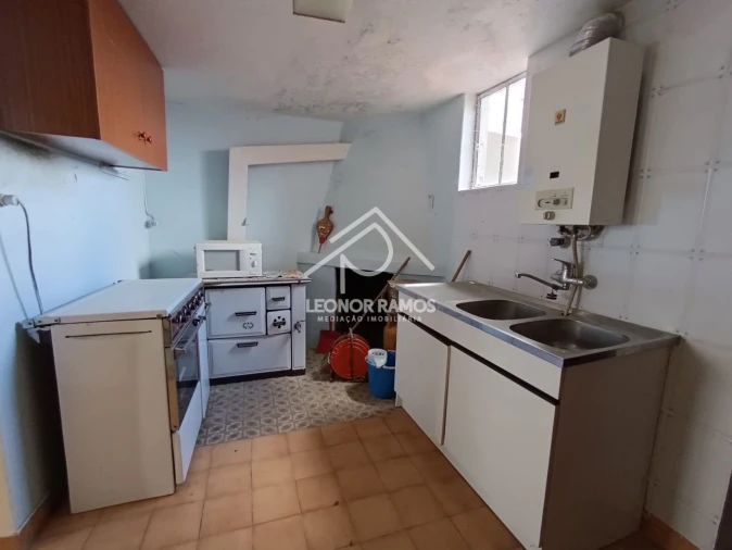 Moradia T3 para Venda em São Vicente da Beira Foto 7