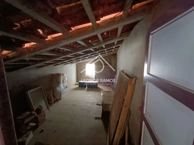 Moradia T3 para Venda em São Vicente da Beira Foto 3