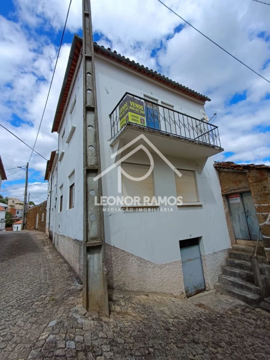 Moradia T3 para Venda em São Vicente da Beira Foto 37