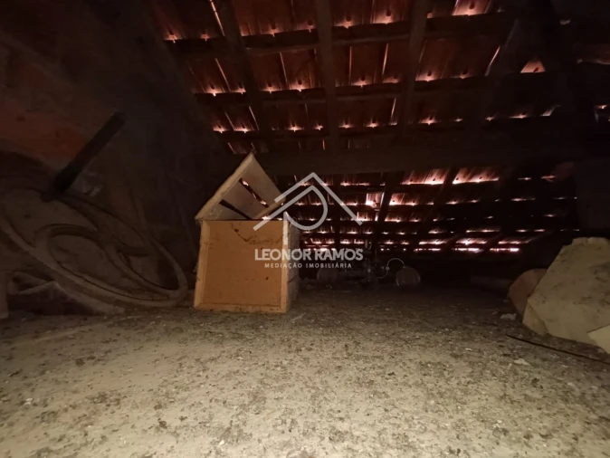 Moradia T3 para Venda em São Vicente da Beira Foto 23