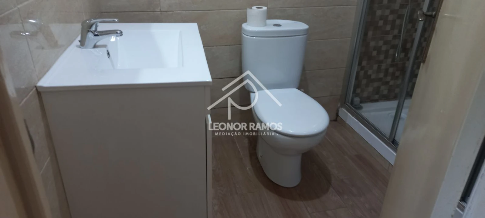 Moradia T4 para Venda em Lardosa Foto 49