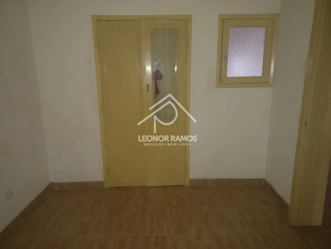 Moradia T4 para Venda em Lardosa Foto 4