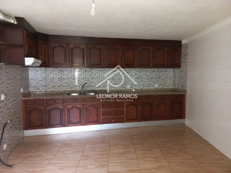 Moradia T4 para Venda em Lardosa Foto 24