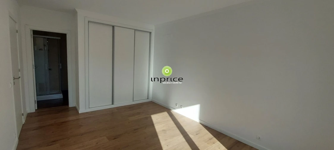 Moradia T3 para Venda em Ericeira Foto 10