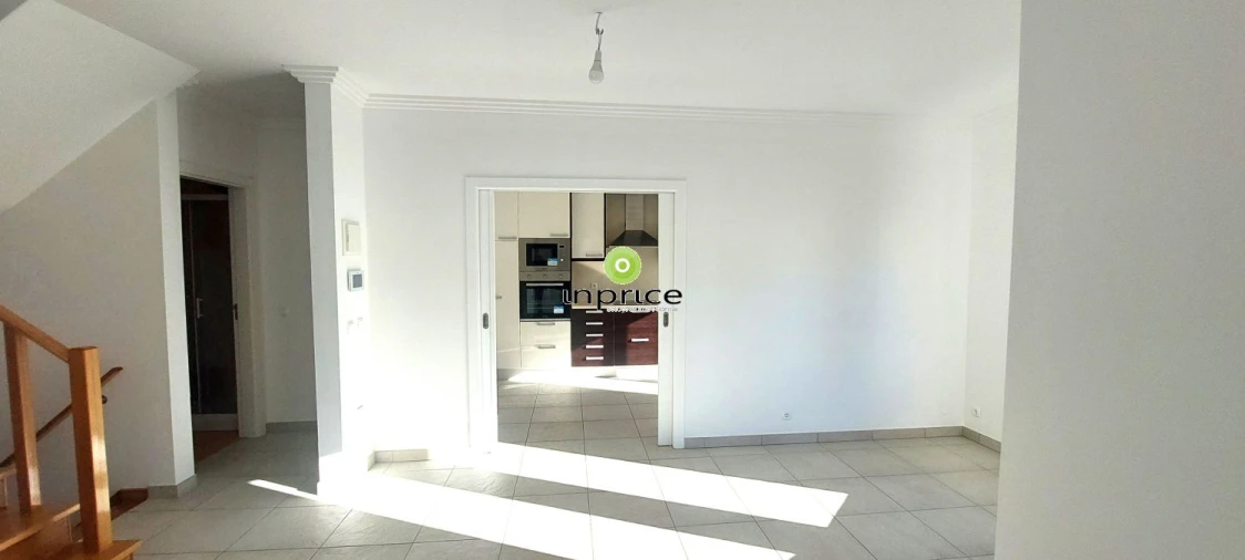 Moradia T3 para Venda em Ericeira Foto 8