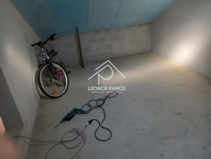 Moradia T6 para Venda em Sobreira Formosa e Alvito da Beira Foto 16