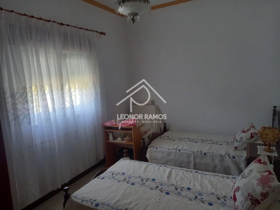 Moradia T6 para Venda em Sobreira Formosa e Alvito da Beira Foto 10