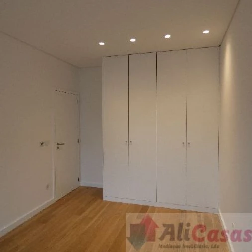 Apartamento T3 para Venda em Cedofeita, Santo Ildefonso, Sé, Miragaia, São Nicolau e Vitória Foto 12