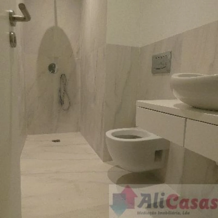 Apartamento T3 para Venda em Cedofeita, Santo Ildefonso, Sé, Miragaia, São Nicolau e Vitória Foto 17