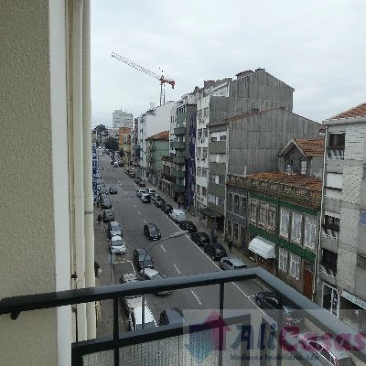 Apartamento T3 para Venda em Cedofeita, Santo Ildefonso, Sé, Miragaia, São Nicolau e Vitória Foto 13