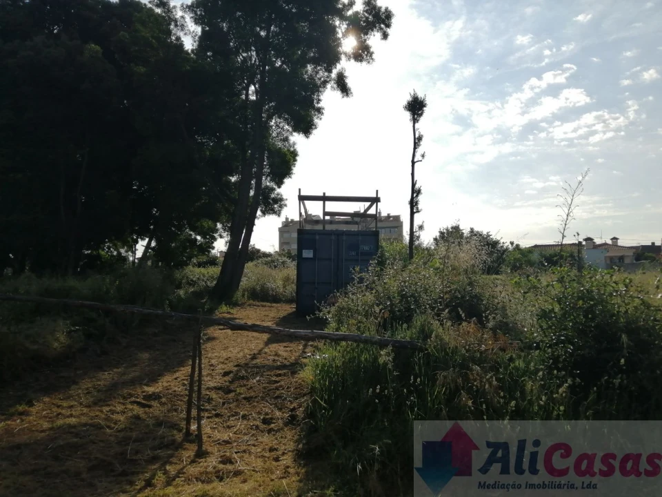 Terreno para Venda em Esmoriz Foto 4