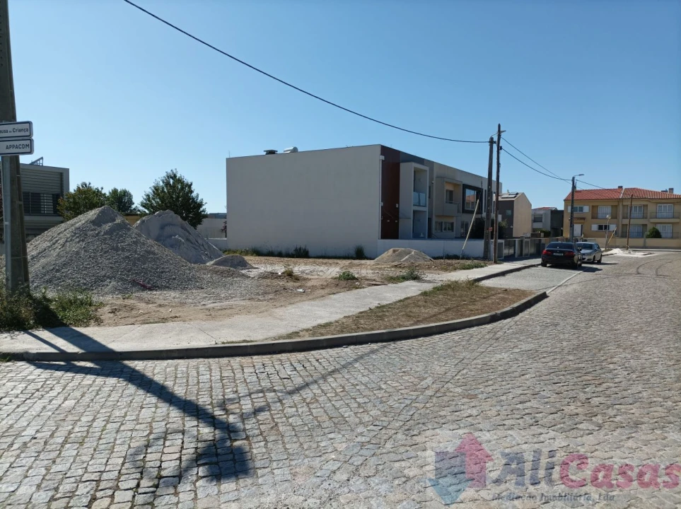 Terreno para Venda em Vila Nova da Telha Foto 4