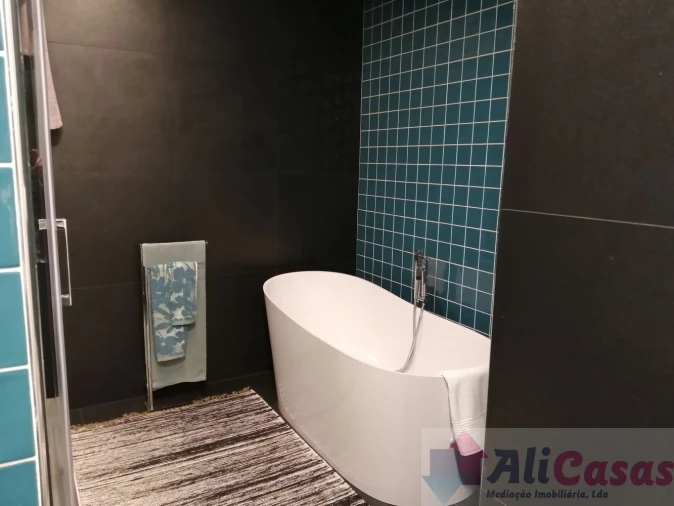 Apartamento T2 para Venda em Esmoriz Foto 13