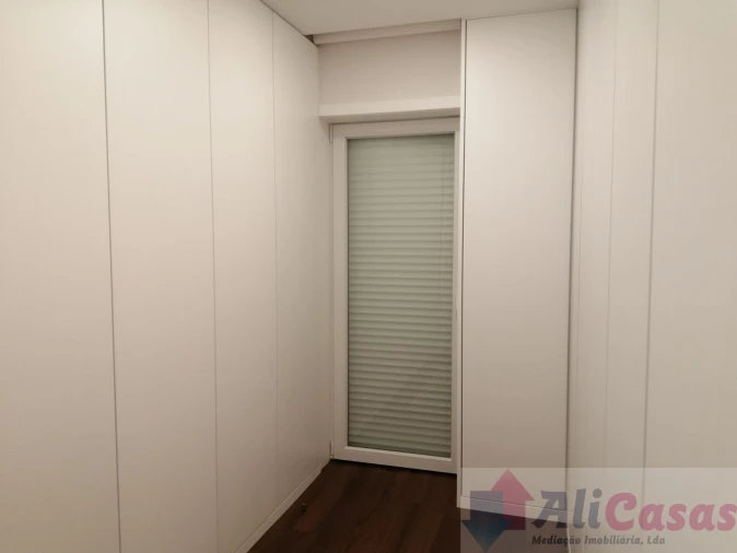 Apartamento T2 para Venda em Esmoriz Foto 17