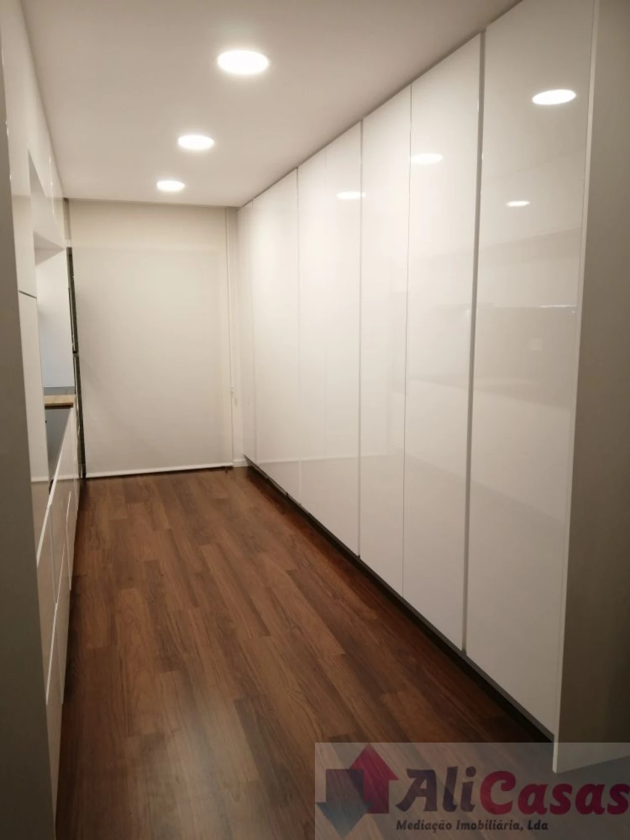 Apartamento T2 para Venda em Esmoriz Foto 8