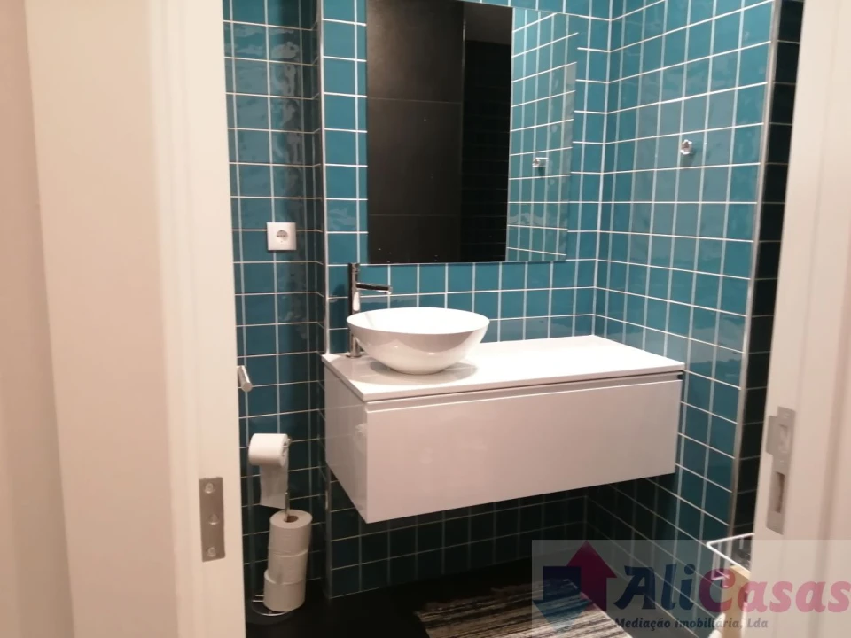 Apartamento T2 para Venda em Esmoriz Foto 9