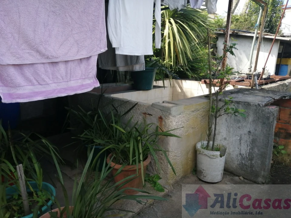 Moradia T3 para Venda em Coronado (São Romão e São Mamede) Foto 9