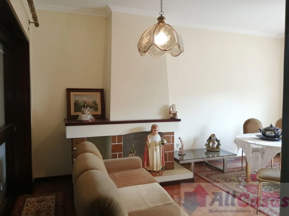 Moradia T3 para Venda em Coronado (São Romão e São Mamede) Foto 30