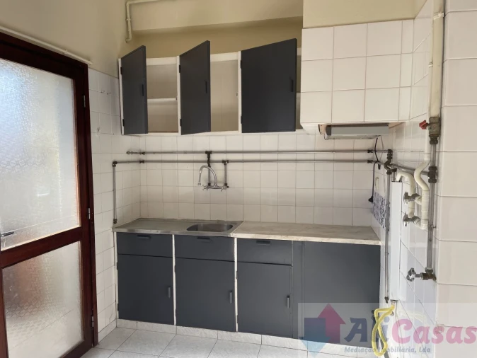 Apartamento T3 para Venda em Paços de Brandão Foto 14