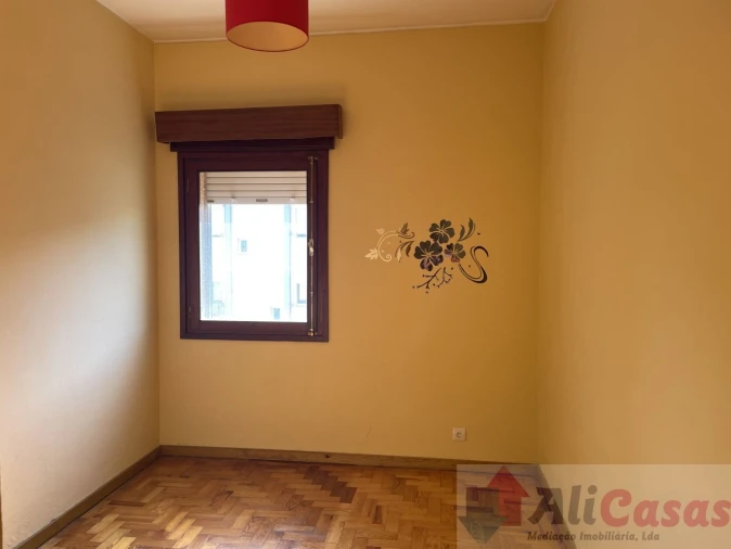 Apartamento T3 para Venda em Paços de Brandão Foto 10