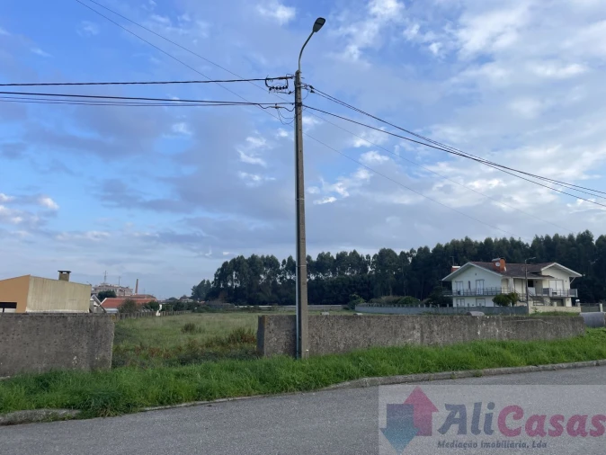 Terreno para Venda em Esmoriz Foto 3