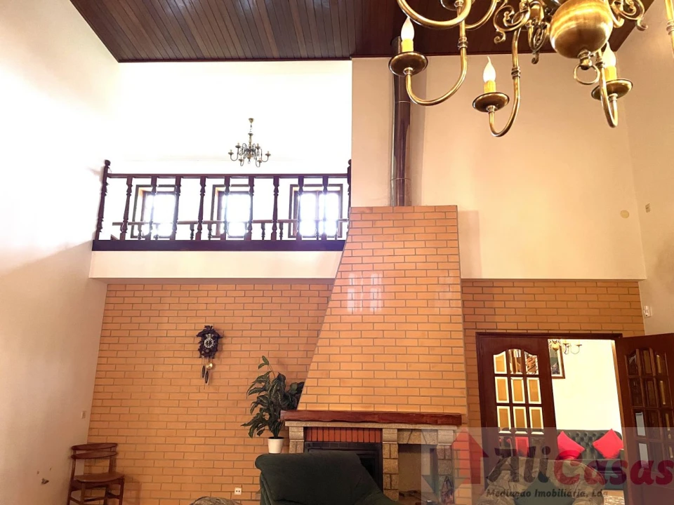 Moradia T4 para Venda em Grijó e Sermonde Foto 10