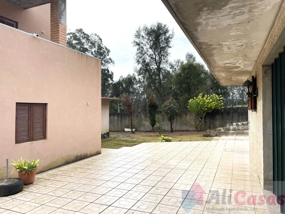 Moradia T4 para Venda em Grijó e Sermonde Foto 51