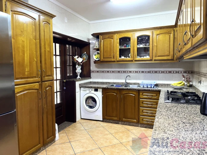 Moradia T4 para Venda em Grijó e Sermonde Foto 16