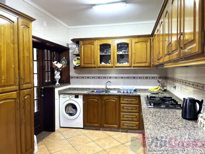 Moradia T4 para Venda em Grijó e Sermonde Foto 13