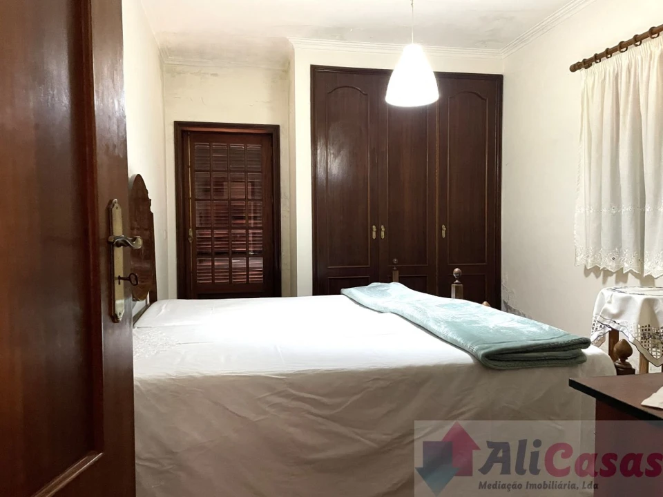 Moradia T4 para Venda em Grijó e Sermonde Foto 37