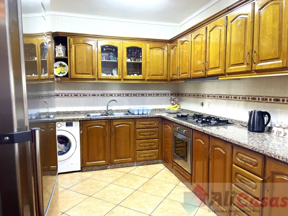 Moradia T4 para Venda em Grijó e Sermonde Foto 15