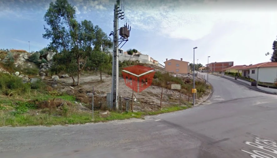 Terreno para Venda em Povoa de Lanhoso (N. Senhora do Amparo) Foto 2