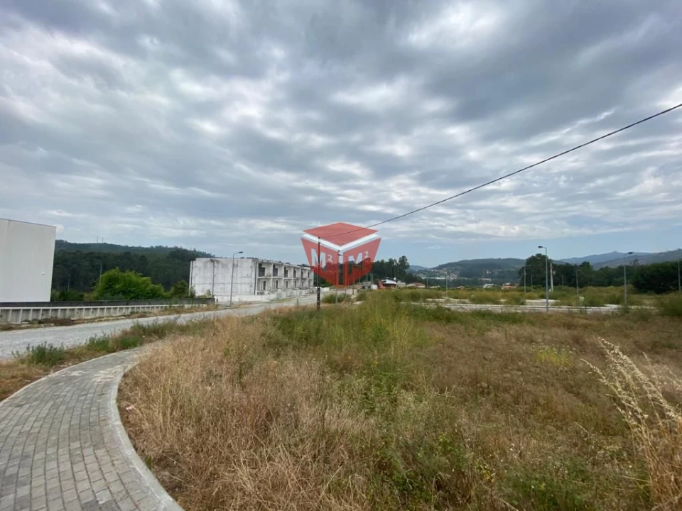 Terreno para Venda em Fonte Arcada e Oliveira Foto 15