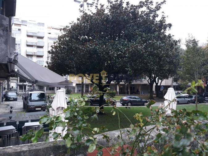 Moradia T10 para Venda em Póvoa de Varzim, Beiriz e Argivai Foto 17