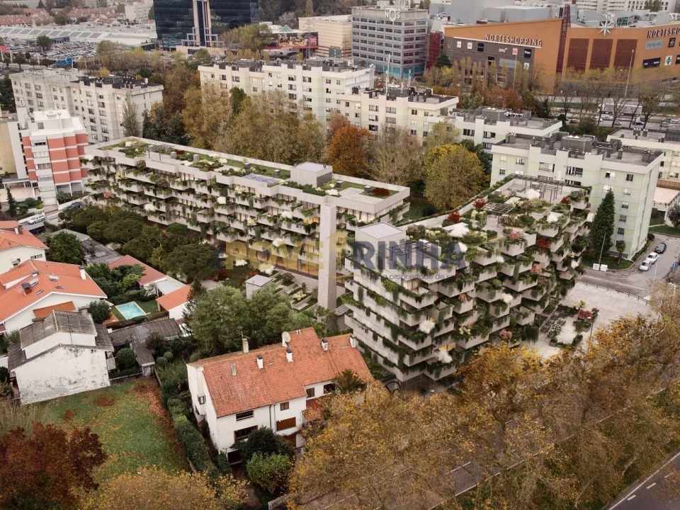 Loja para Venda em São Mamede de Infesta e Senhora da Hora Foto 4