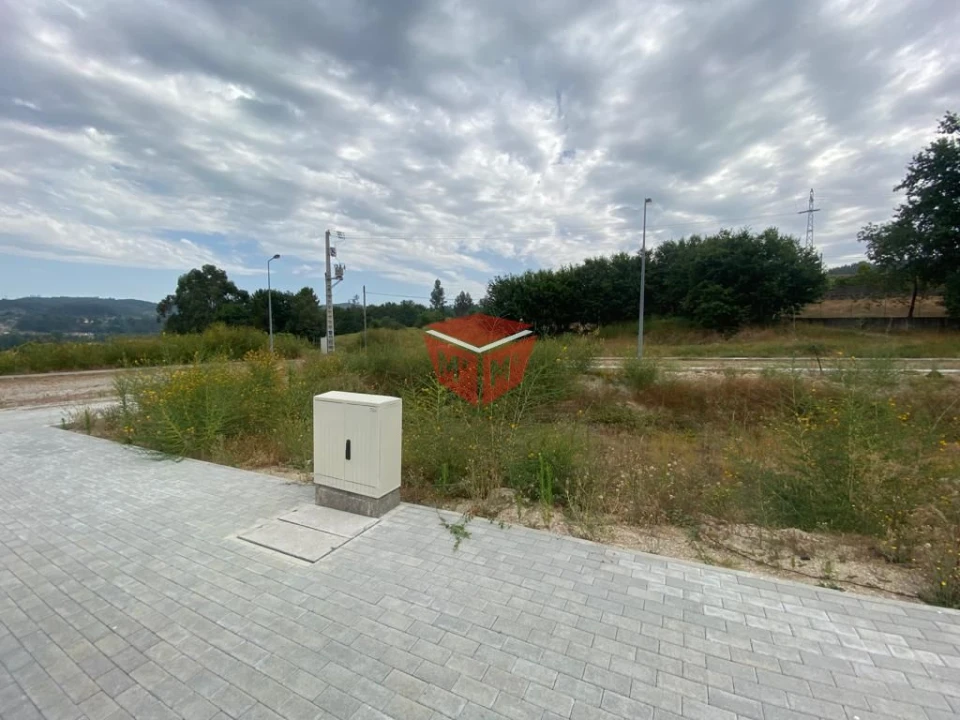 Terreno para Venda em Fonte Arcada e Oliveira Foto 18
