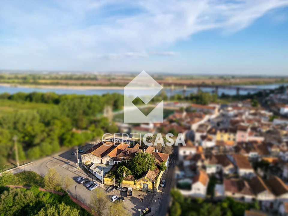 Moradia T3 para Venda em Marvila, Ribeira Santarém, São Salvador, São Nicolau Foto 2