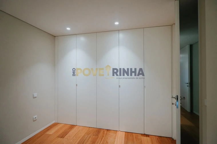 Apartamento T3 para Venda em Póvoa de Varzim, Beiriz e Argivai Foto 14