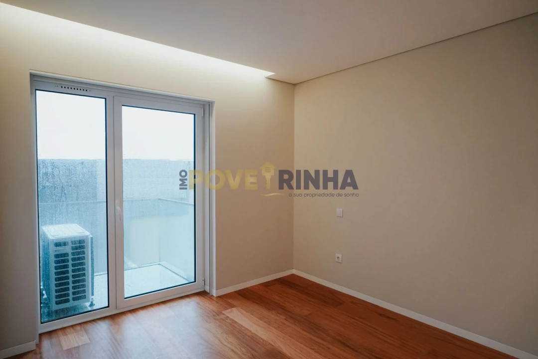 Apartamento T3 para Venda em Póvoa de Varzim, Beiriz e Argivai Foto 7