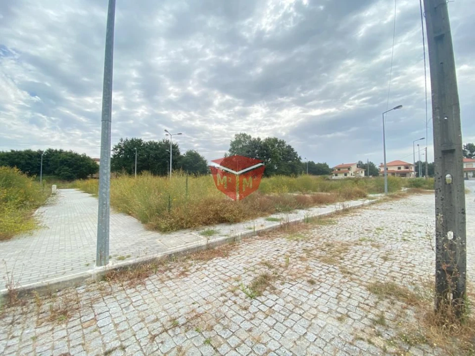 Terreno para Venda em Povoa de Lanhoso (N. Senhora do Amparo) Foto 10