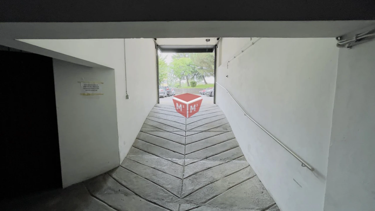 Apartamento T2 para Venda em Braga (Maximinos, Sé e Cividade) Foto 17