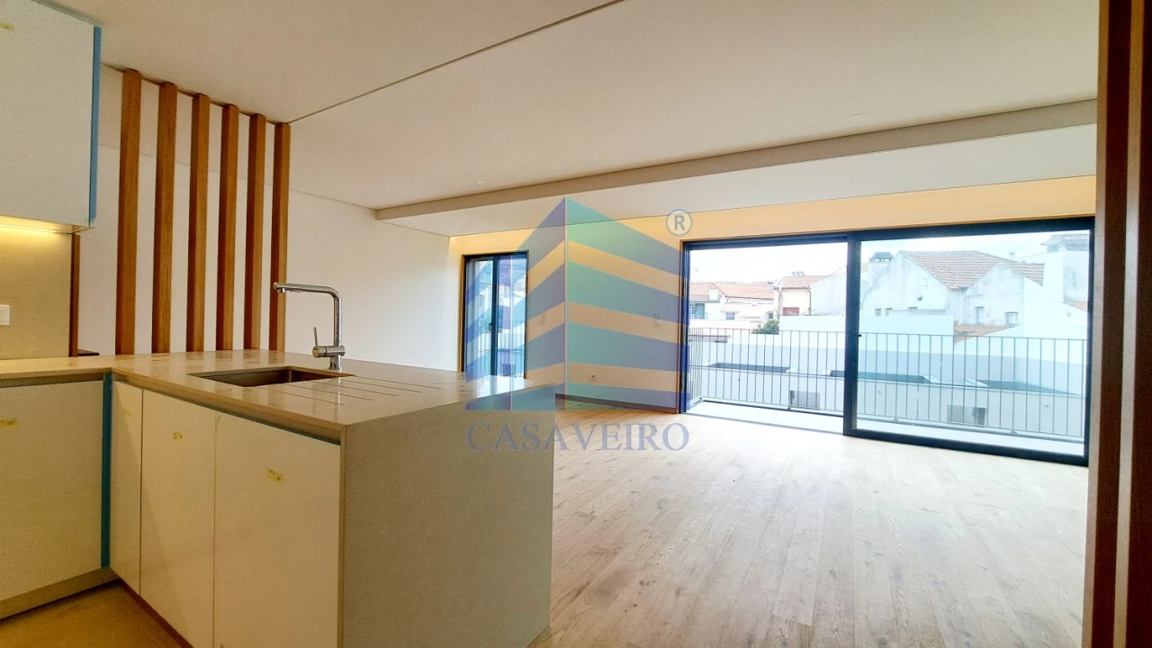 Apartamento T2 para Venda em Glória e Vera Cruz Foto 11