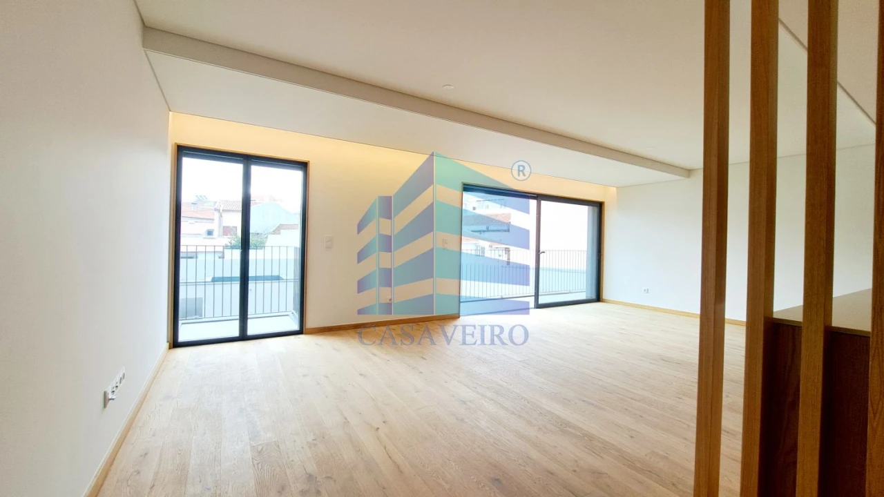 Apartamento T2 para Venda em Glória e Vera Cruz Foto 9