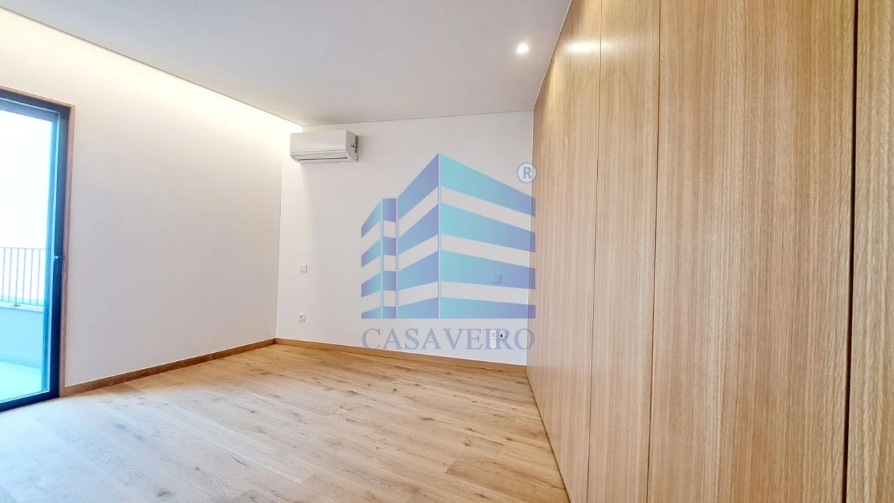 Apartamento T2 para Venda em Glória e Vera Cruz Foto 13
