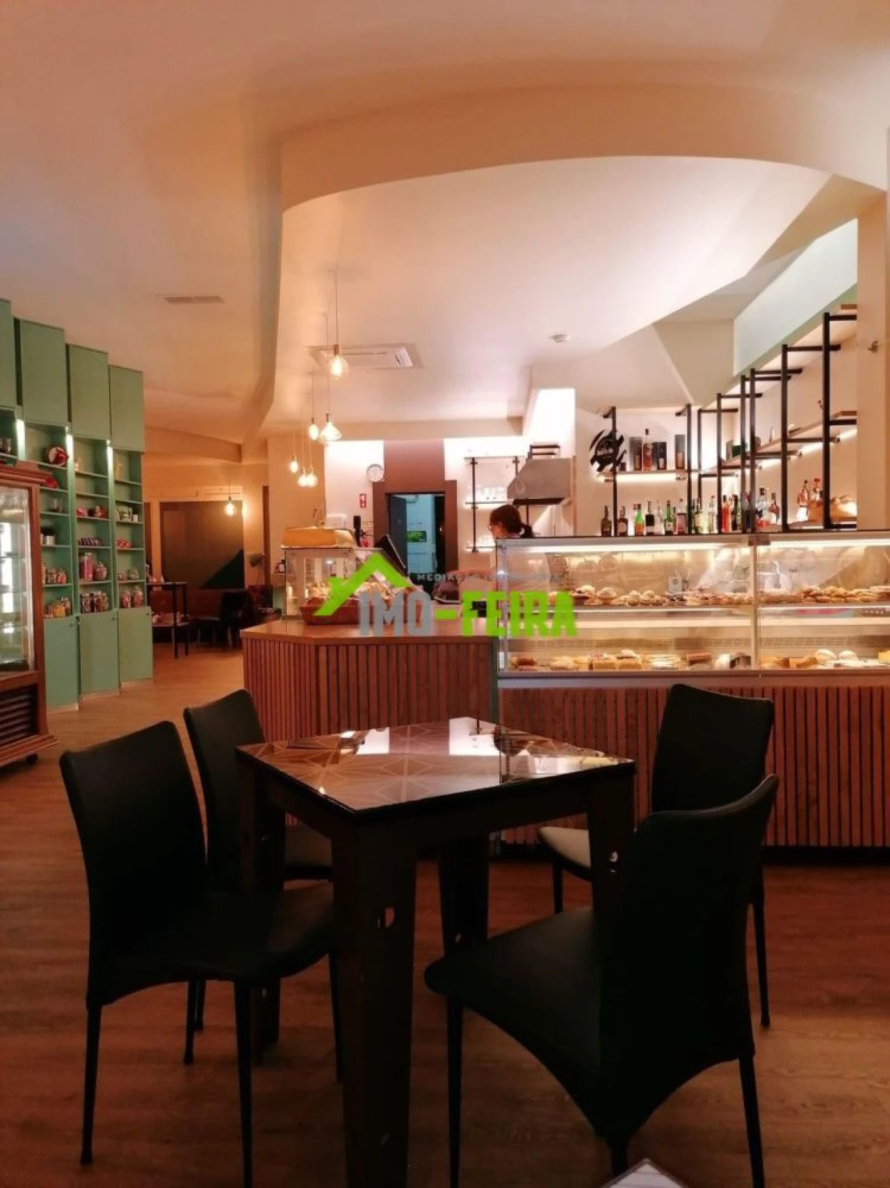 Loja para Venda em Santa Maria da Feira, Travanca, Sanfins e Espargo Foto 17