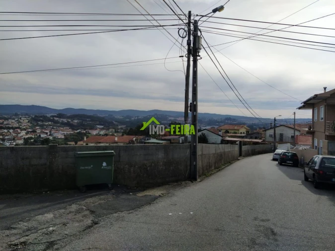Terreno para Venda em Vila de Cucujães Foto 9