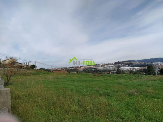 Terreno para Venda em Vila de Cucujães Foto 6
